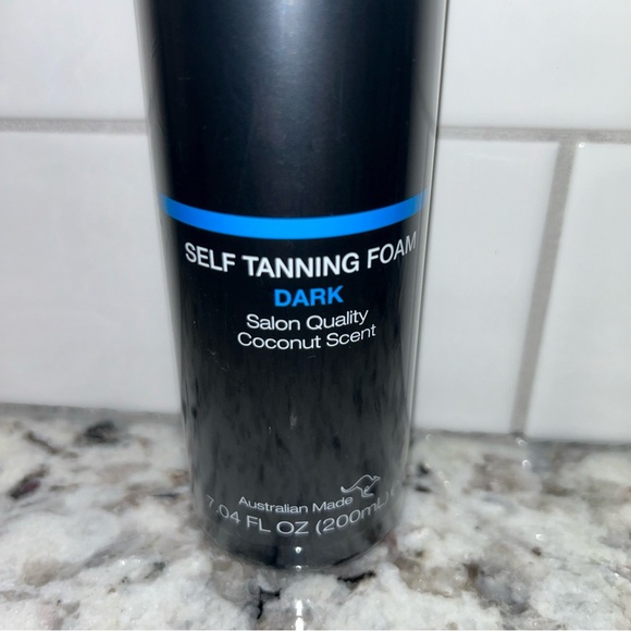 Bondi Sands Self Tanning Foam DARK Coconut 7.04 FL OZ Sealed Australian Tan - Picture 2 of 3